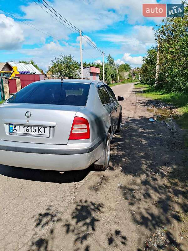 Лифтбек Skoda Octavia 2004 в Немишаево