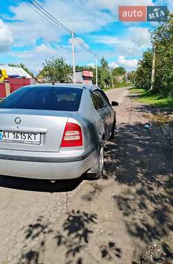 Лифтбек Skoda Octavia 2004 в 