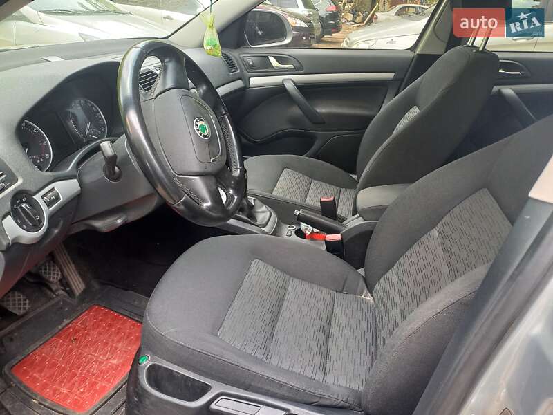 Ліфтбек Skoda Octavia 2012 в Києві