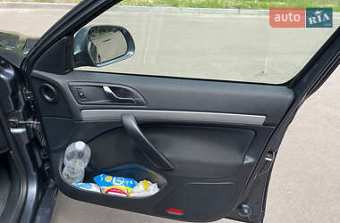 Универсал Skoda Octavia 2010 в 
