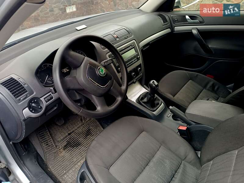 Универсал Skoda Octavia 2010 в Тетиеве