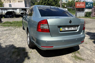 Лифтбек Skoda Octavia 2010 в 