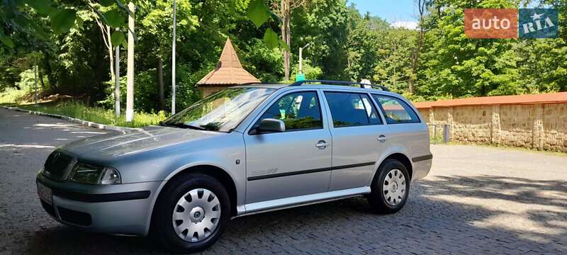 Универсал Skoda Octavia 2009 в Черновцах фото 12 Универсал Skoda Octavia 2009 в Черновцах