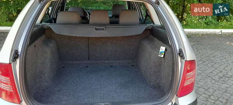 Универсал Skoda Octavia 2009 в Черновцах фото 18 Универсал Skoda Octavia 2009 в Черновцах
