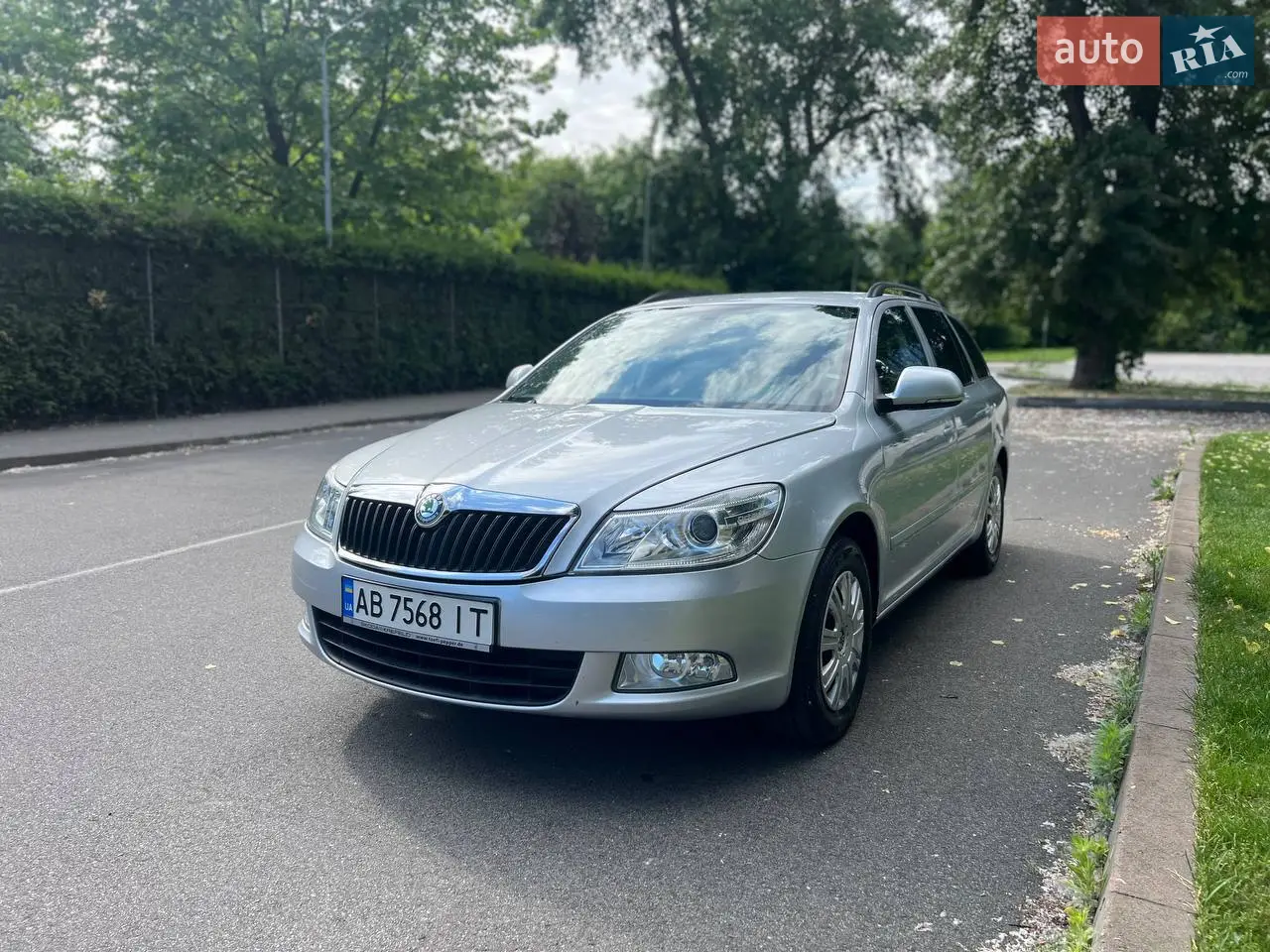 2011 Skoda Octavia - мініатюра 8