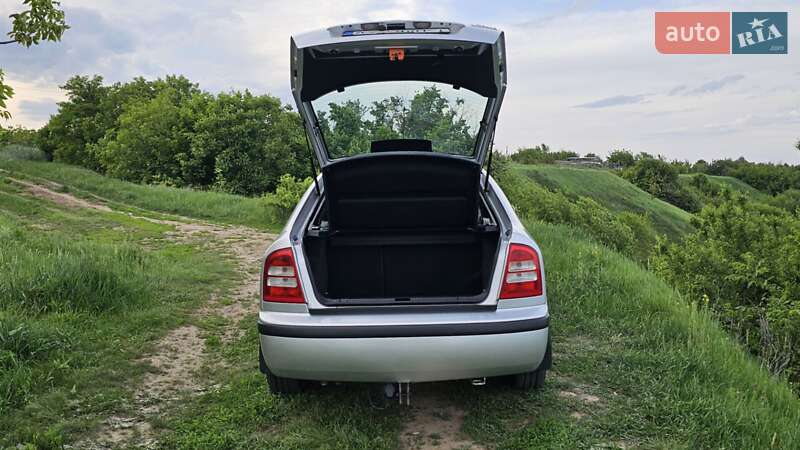 Лифтбек Skoda Octavia 2004 в Полтаве