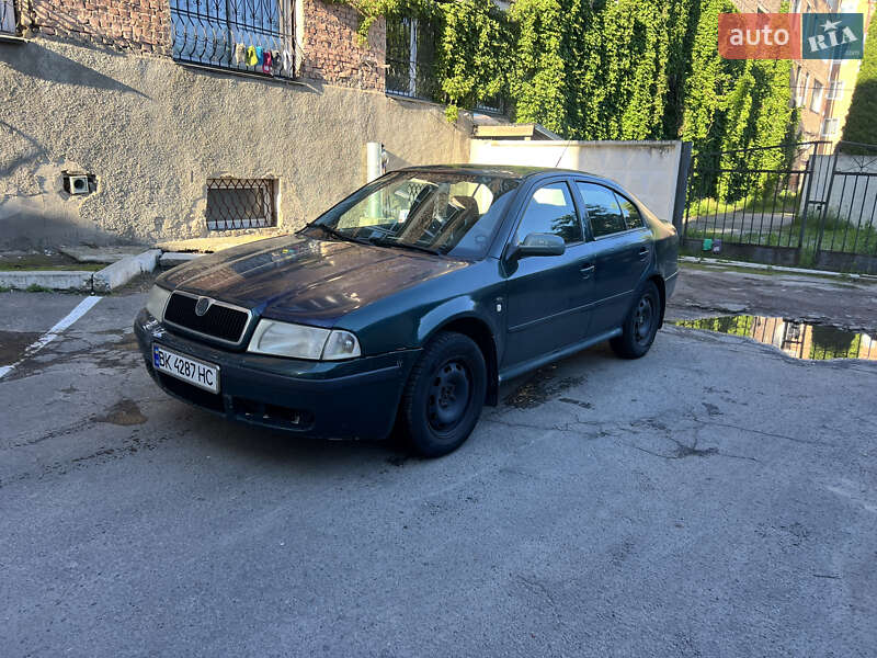 Skoda Octavia 2003