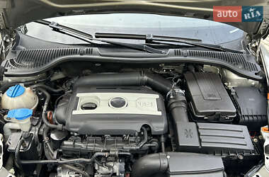 Лифтбек Skoda Octavia 2012 в 