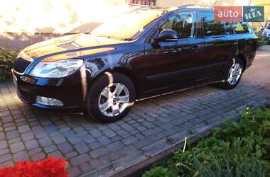 Универсал Skoda Octavia 2011 в 