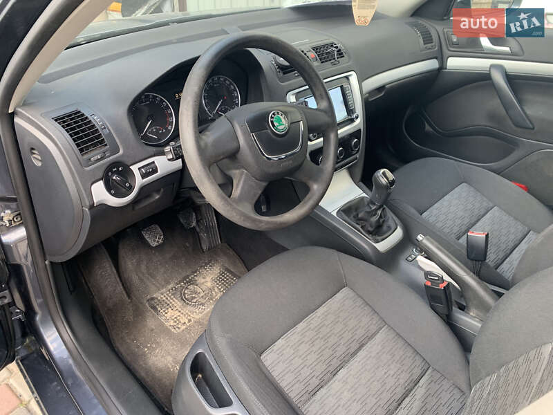 Універсал Skoda Octavia 2011 в Дунаївцях