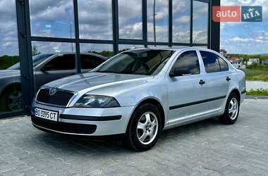 Лифтбек Skoda Octavia 2008 в 