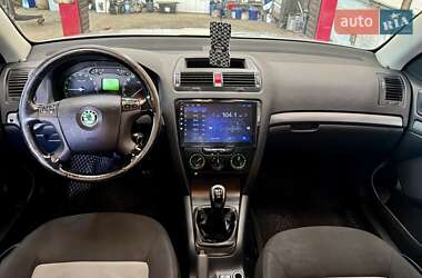 Лифтбек Skoda Octavia 2008 в 