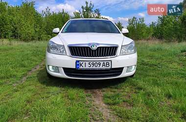 Універсал Skoda Octavia 2012 в 