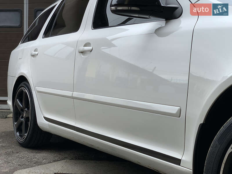 Універсал Skoda Octavia 2009 в Івано-Франківську