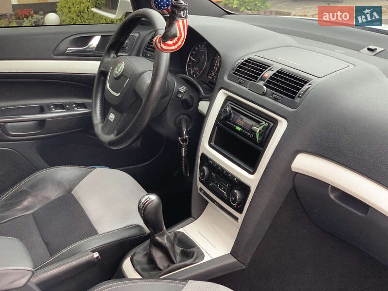 Універсал Skoda Octavia 2009 в Івано-Франківську