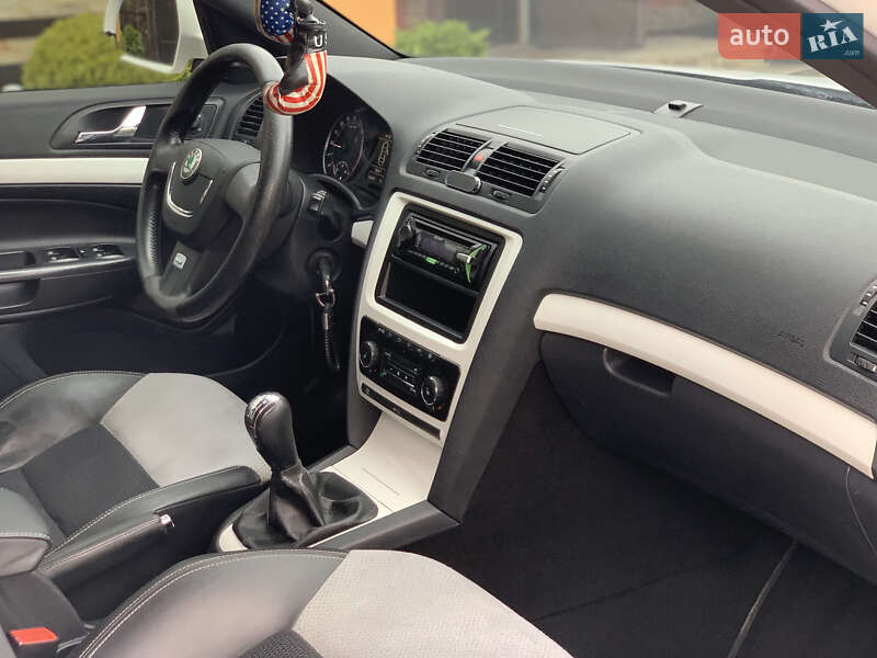 Універсал Skoda Octavia 2009 в Івано-Франківську