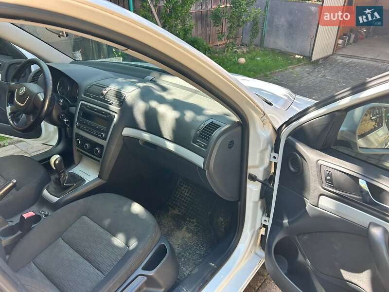 Лифтбек Skoda Octavia 2010 в Мукачево