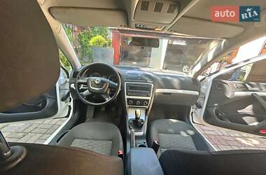 Лифтбек Skoda Octavia 2010 в 