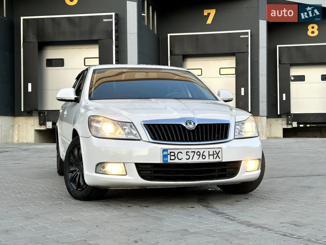 2011 Skoda Octavia - мініатюра 13
