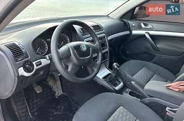 Лифтбек Skoda Octavia 2011 в 