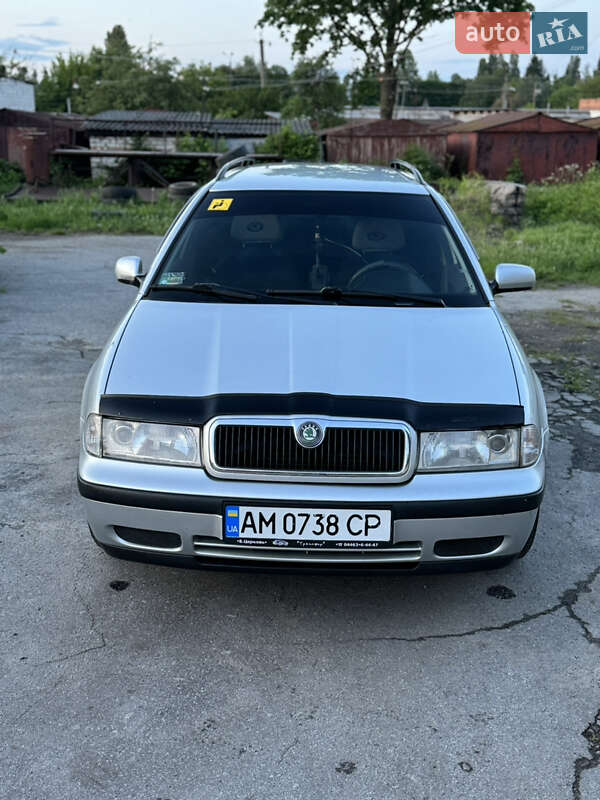 Универсал Skoda Octavia 2000 в 