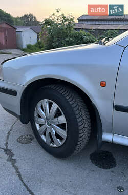 Универсал Skoda Octavia 2000 в 