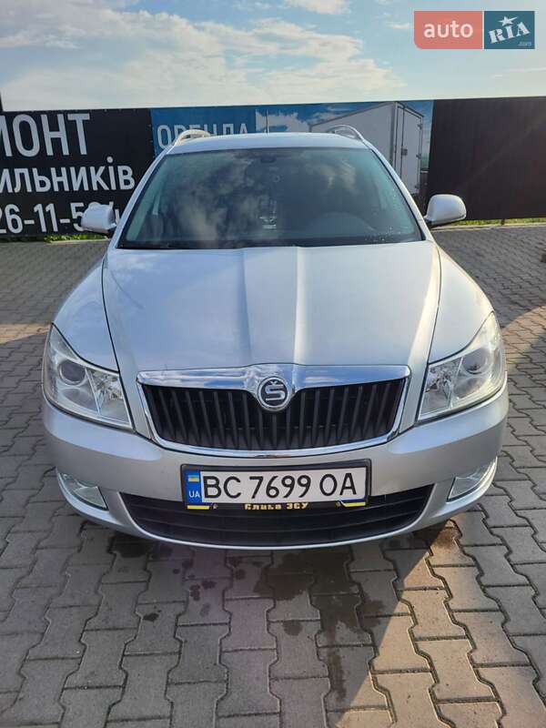 Универсал Skoda Octavia 2011 в 