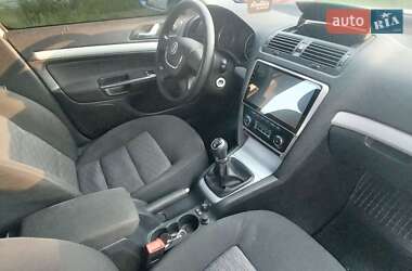 Универсал Skoda Octavia 2010 в 