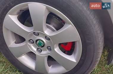 Универсал Skoda Octavia 2010 в 
