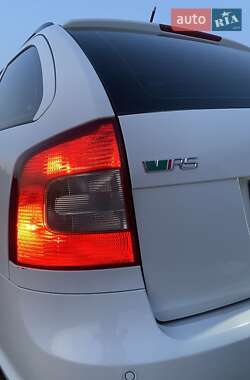 Универсал Skoda Octavia 2010 в 