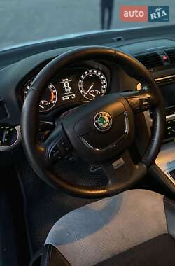 Универсал Skoda Octavia 2010 в 