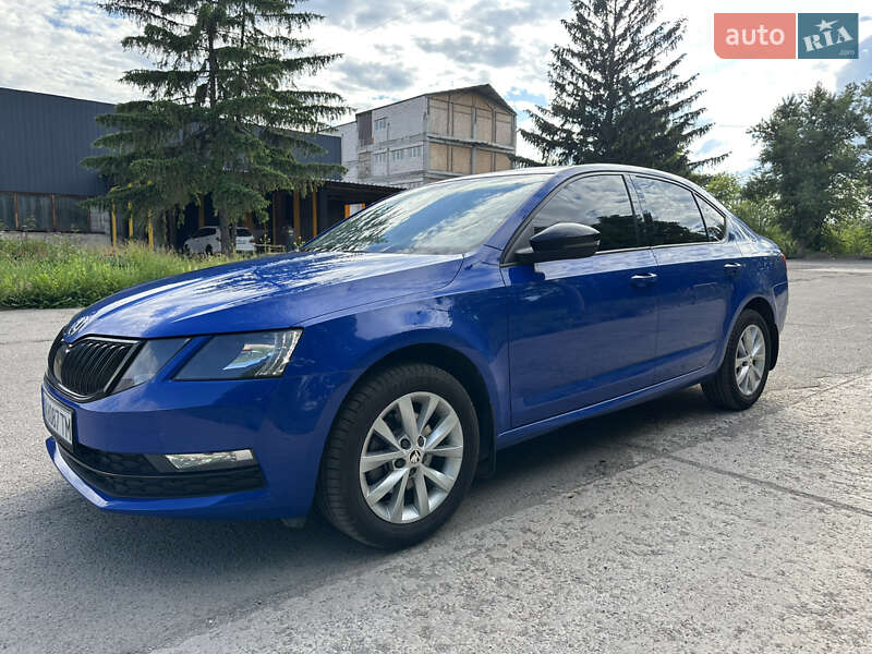 Лифтбек Skoda Octavia 2018 в 