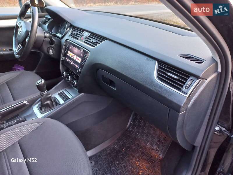 Универсал Skoda Octavia 2020 в Богородчанах