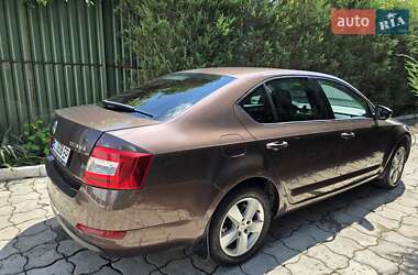 Ліфтбек Skoda Octavia 2016 в 