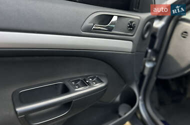 Лифтбек Skoda Octavia 2011 в 