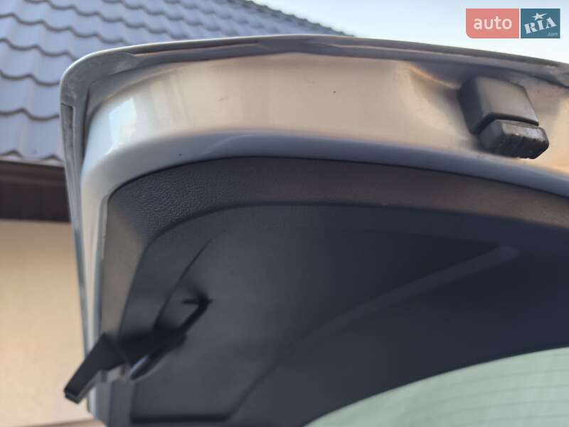 Універсал Skoda Octavia 2017 в Звягелі