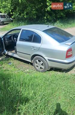 Лифтбек Skoda Octavia 2002 в Бобровице