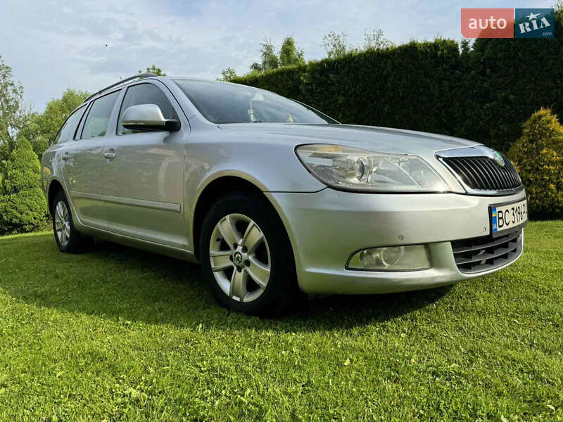 Универсал Skoda Octavia 2009 в Дрогобыче