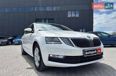 Лифтбек Skoda Octavia 2017 в 