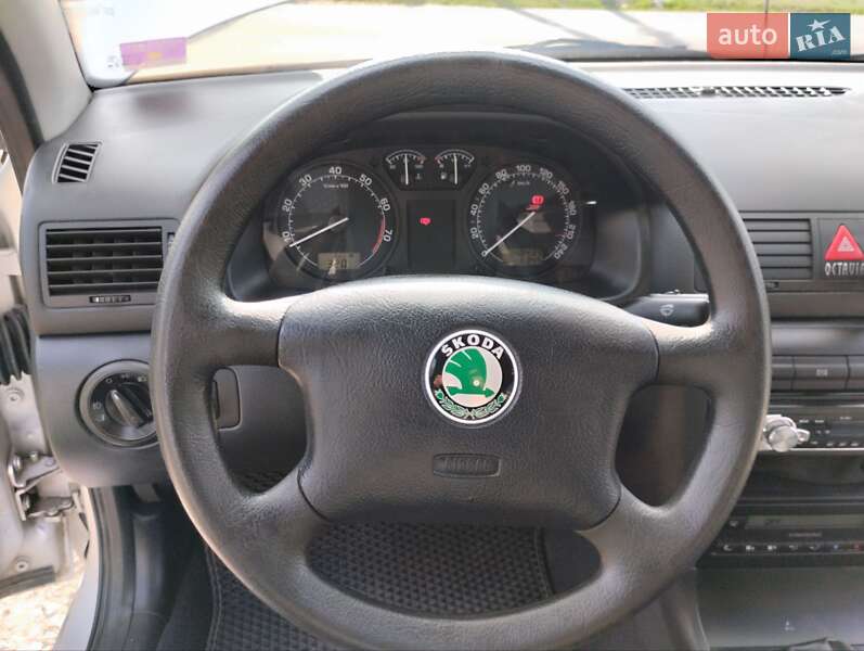 Універсал Skoda Octavia 2002 в Чечельнику