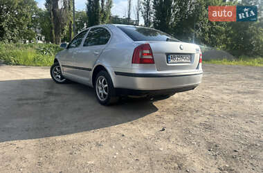 Лифтбек Skoda Octavia 2008 в 