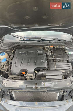 Універсал Skoda Octavia 2012 в 
