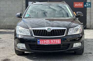 Универсал Skoda Octavia 2012 в 