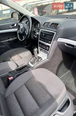 Универсал Skoda Octavia 2012 в 