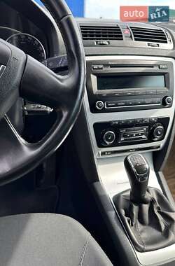 Универсал Skoda Octavia 2012 в 