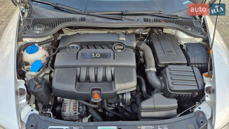 Лифтбек Skoda Octavia 2006 в Гадяче