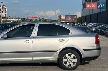 Лифтбек Skoda Octavia 2008 в 