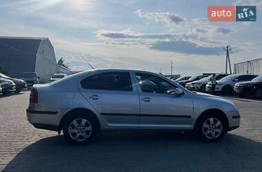Лифтбек Skoda Octavia 2008 в 