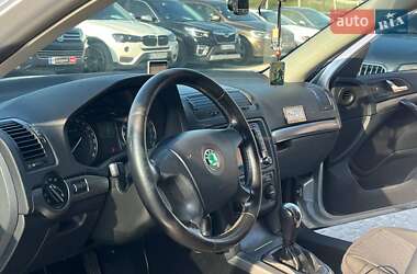 Лифтбек Skoda Octavia 2008 в 