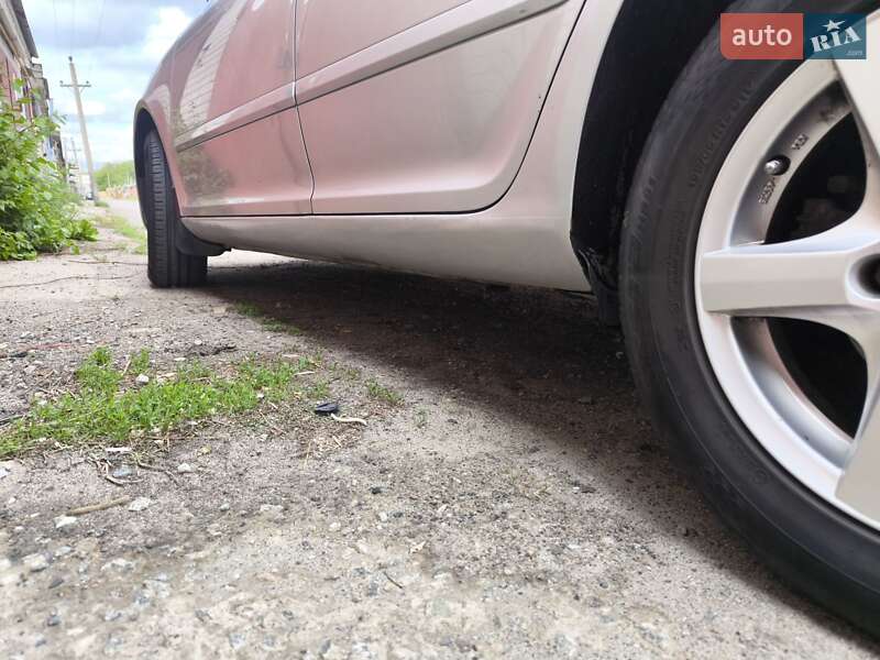 Ліфтбек Skoda Octavia 2009 в Києві фото 8 Ліфтбек Skoda Octavia 2009 в Києві